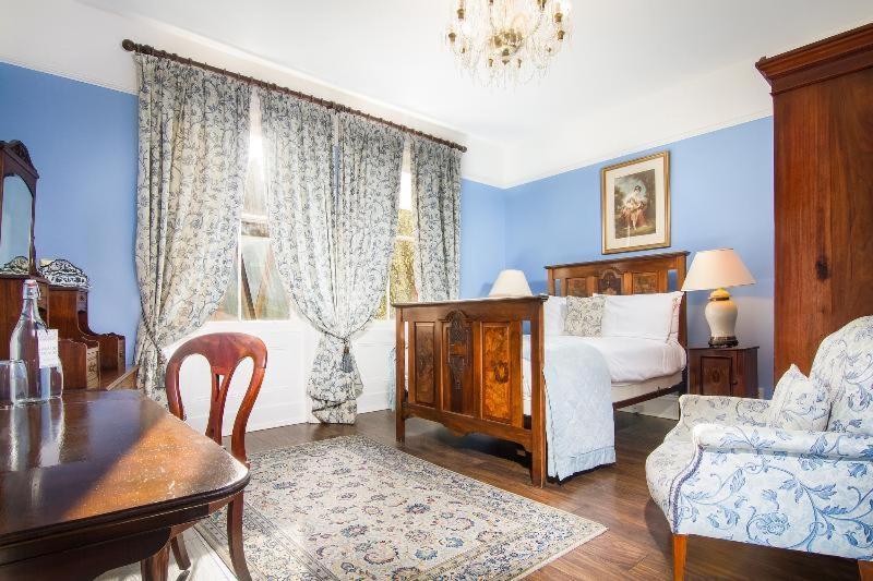 فندق مارمادوكيس تاون هاوس، بي دابليو بريمير كولكشن يورك الغرفة الصورة A room at the hotel
